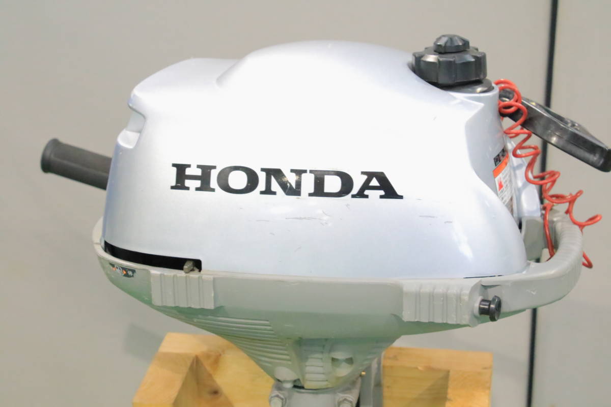 あ//A6171 【静岡県浜松市発】 HONDA ホンダ　小型船舶用　船外機　BZBF 2馬力　ボート　動作品　直接引き取り希望品_画像5