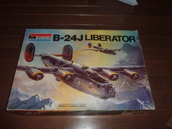 超大型キット☆1/48 B-24J リベレーター アメリカ陸軍航空軍 大型爆撃機　モノグラム MONOGRAM LIBERATOR_画像1