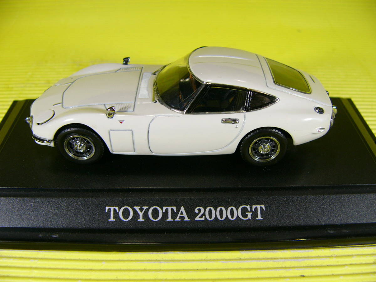 エブロ 1/43 トヨタ 2000 GT 白 ジャンク (最安送料レタパ520円)_画像4