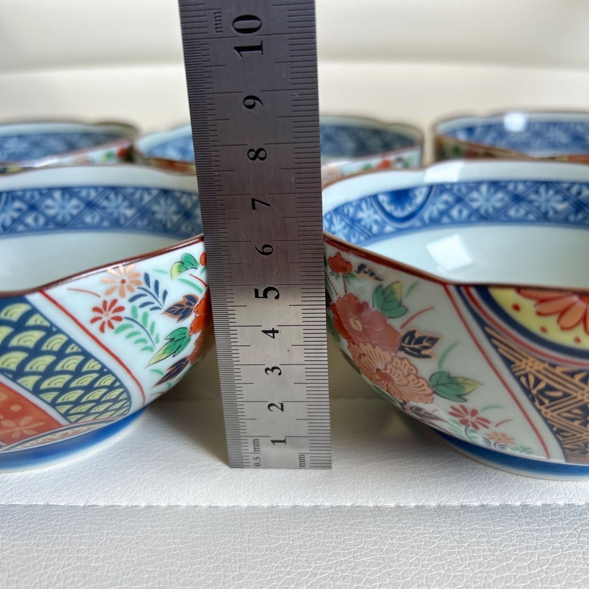 有田焼 聖山窯 小鉢揃 5枚セット 中鉢 金彩 色絵 和食器 古 有田焼 聖山窯 小鉢揃 5枚セット 中鉢 金彩 色絵 和食器 古