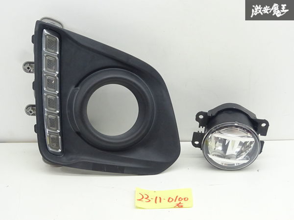 【点灯OK】マツダ 純正 MM42S フレアワゴン LED フォグライト ランプ 右 運転席側 KOITO 114-11092 デイライト付 MK42S スペーシア 棚4-4-G_画像1