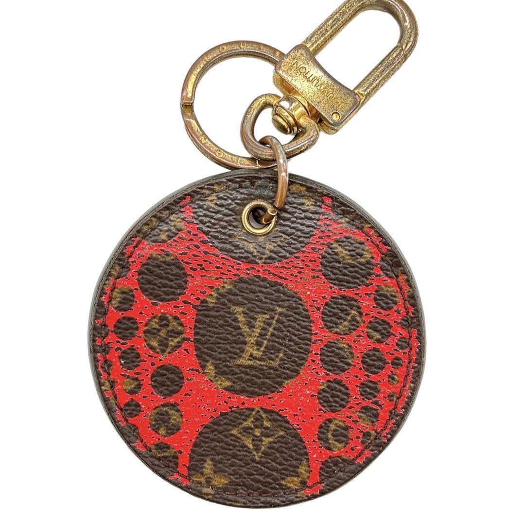 【大特価!!】限定 LOUIS VUITTON ルイヴィトン ポルトクレ 草間彌生 水玉チャーム レッド モノグラム ブランド 鑑定済み 夏 海 キャンプ■_画像3