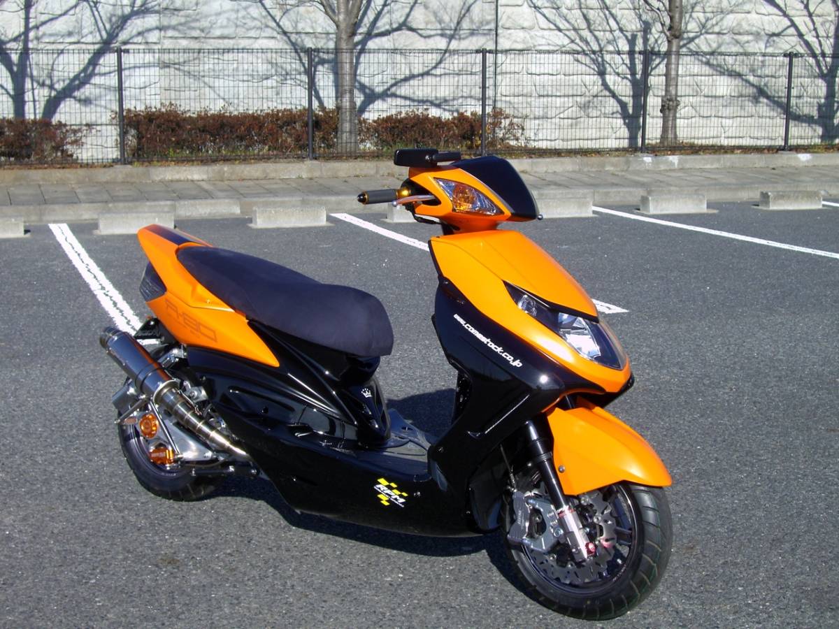 カムストック車高調 シグナス マジェスティー 限定カラー 芳しく カムストック車高調 シグナス マジェスティー 限定カラー 芳しく