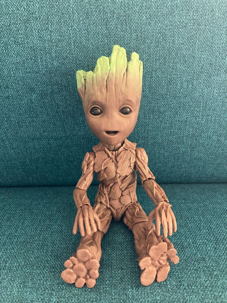 かわいい Baby Groot 