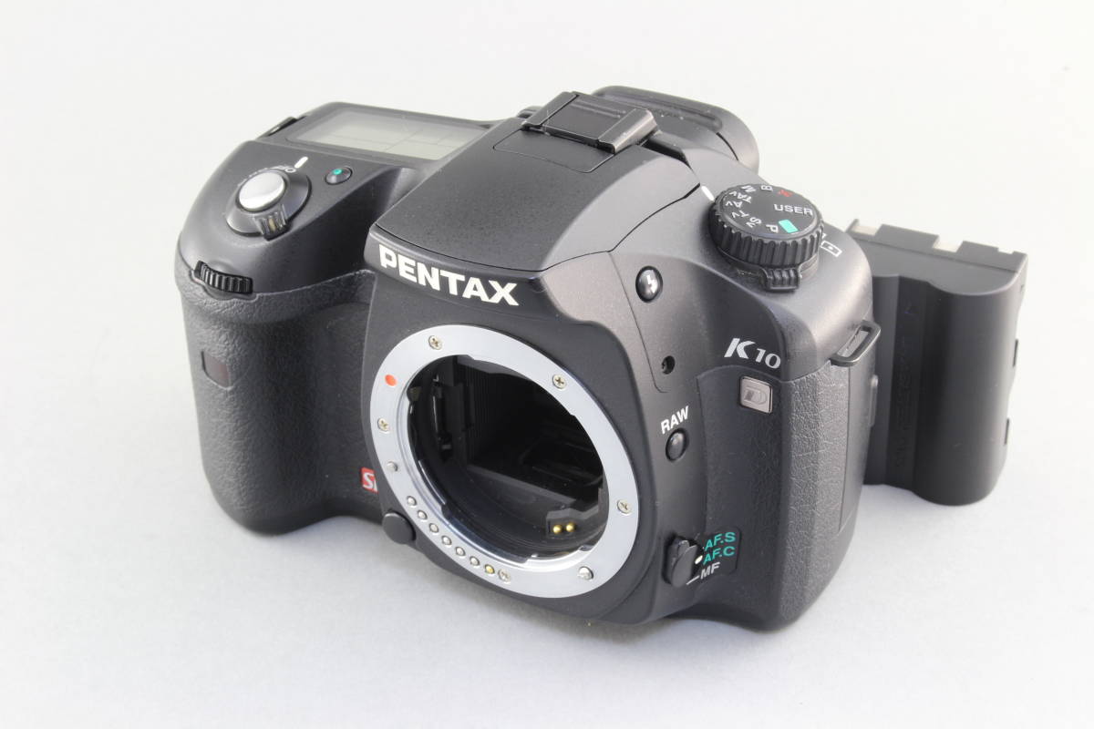 D (ジャンク) PENTAX ペンタックス K10D ボディ ブラック (214-21)_画像1