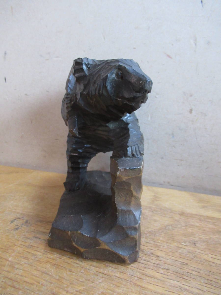 小さなサイズの木彫り熊　昔のみやげ物　木彫工芸品　昭和レトロ雑貨　_画像3
