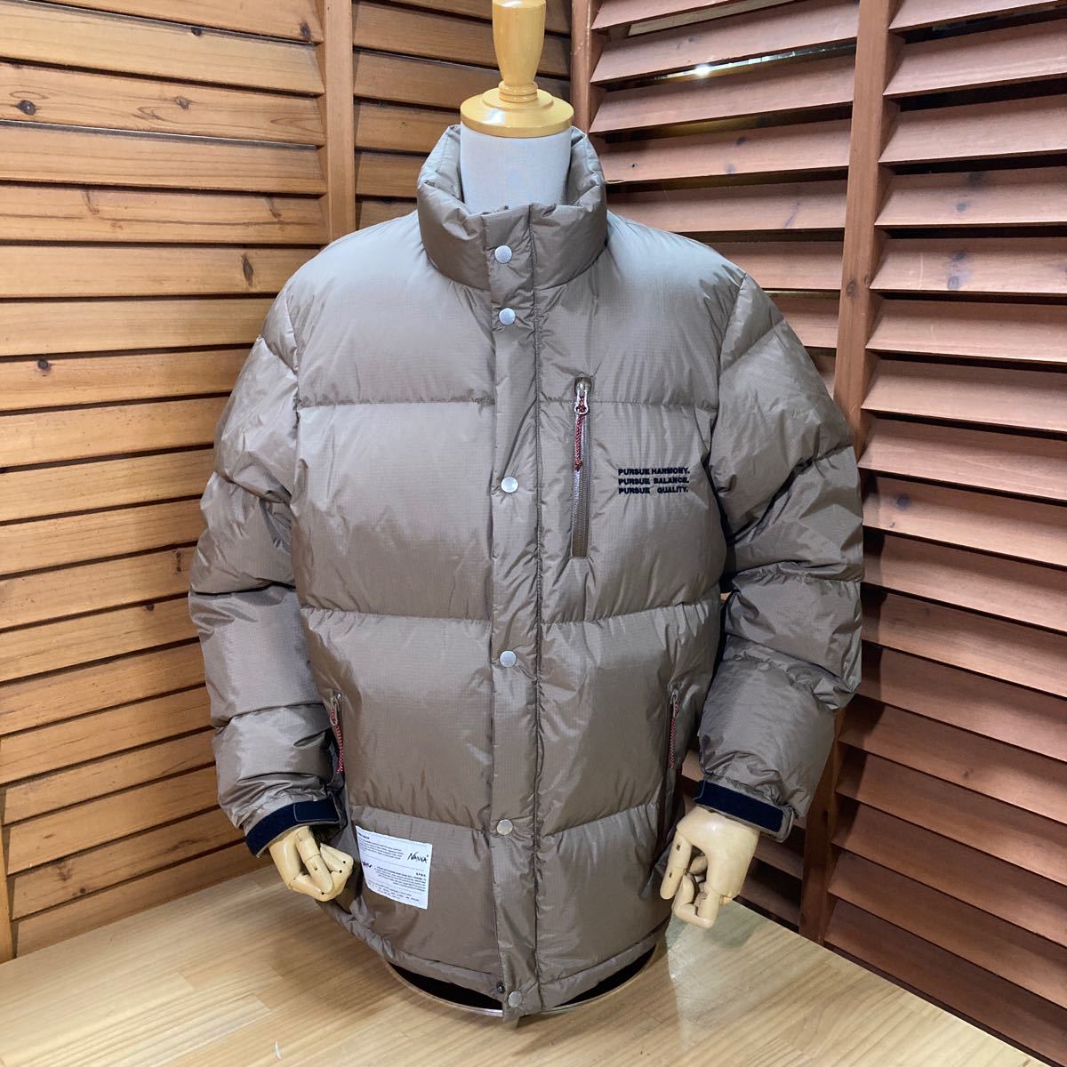 Y送料無料789【DENHAM × NANGA デンハム ナンガ】NGDH AURORA SC DOWN JACKET ダウンジャケット カーキ系 SIZE L