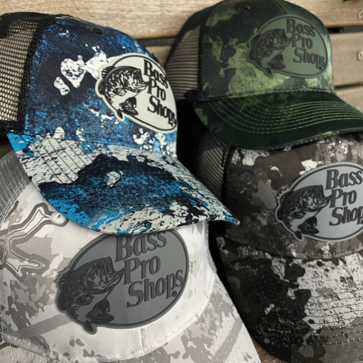 全米最大級のアウトドアブランド TrueTimberコラボ Bass Pro Shops 迷彩 Camo カモフラージュ スナップバックキャップ ラバーロゴ(Bps16)_同モデル色違い別途出品中