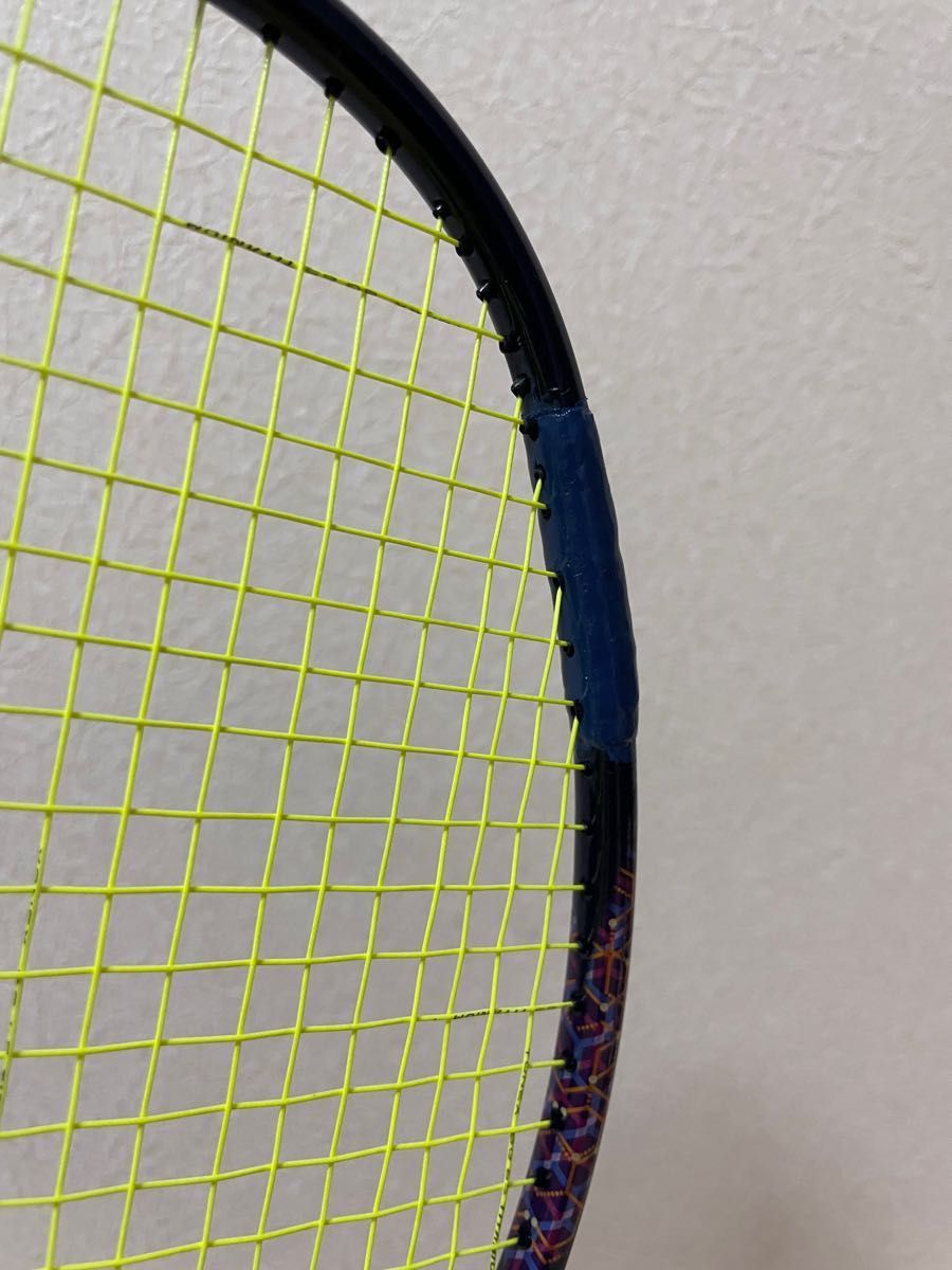 バドミントン　ラケット　　　　　　　　　　　　　YONEX ヨネックス  アストロクス00                