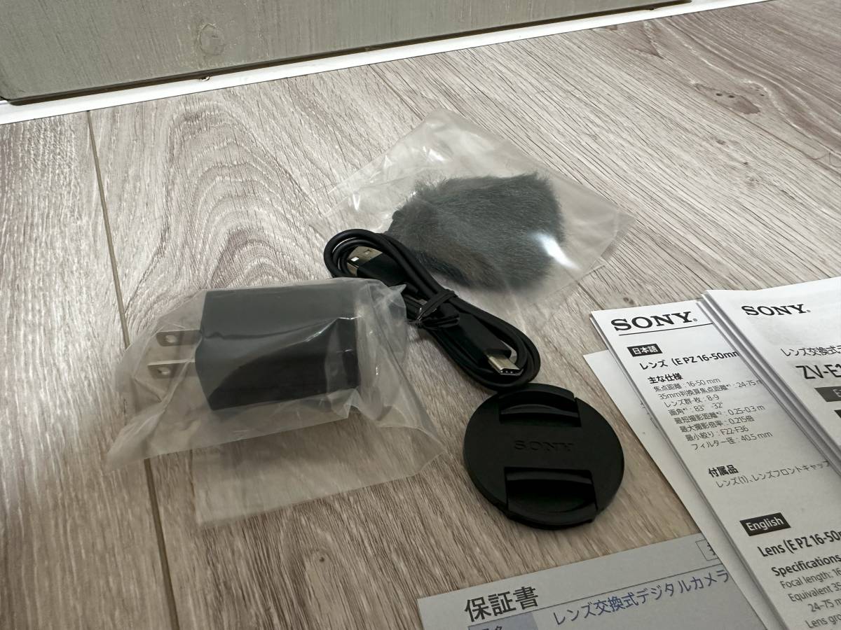 VLOGCAM ZV-E10 パワーズームレンズキット ブラック 中古美品 使用少ない（SONY α ）_画像6