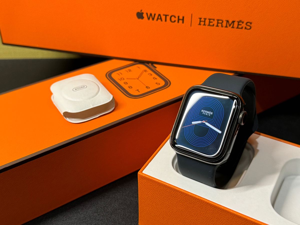 Apple Watch アップルウォッチ series6 40mm - 家具 Apple Watch アップルウォッチ series6 40mm - 家具