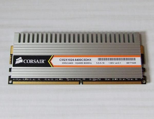 CORSAIR CM2X1024-6400C5DHX DDR2-800 PC2-6400 1GB heat sink attaching memory 