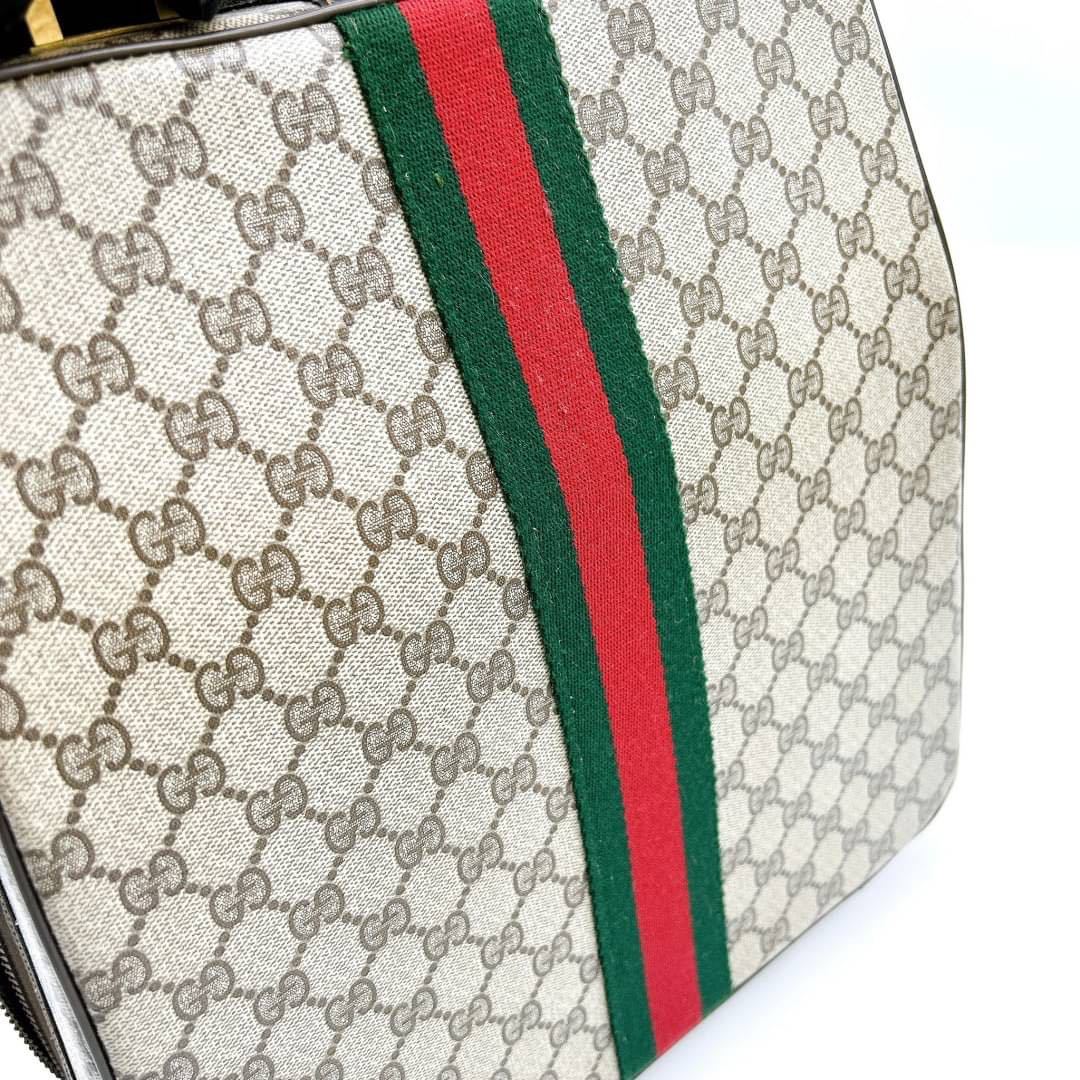 グッチ 【希少・極美品】 GUCCI ビジネスバック ブリーフケースGGスプリーム シェリーライン レザー 本革 PVC A4収納可 ビジネス メンズ_画像3