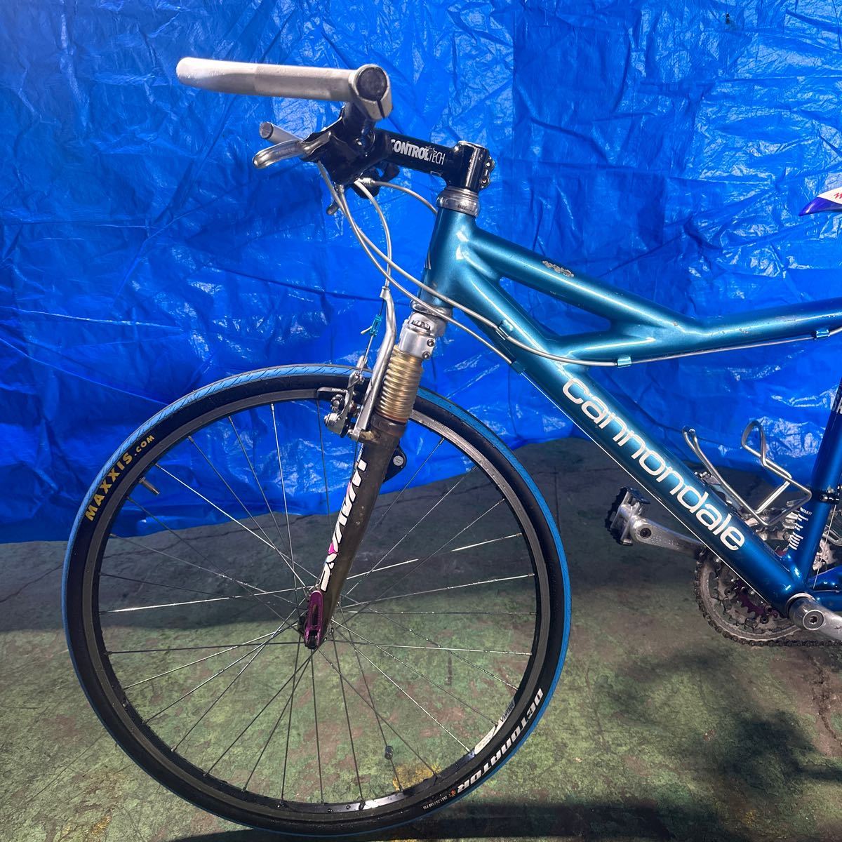 岐阜発 cannondale キャノンデール 自転車 ロードバイク マウンテンバイク 型式不明 1998年？直接引き取り可能_画像2