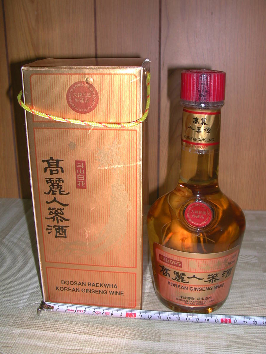 高麗人参酒 未開栓【古酒】斗山白花 KOREAN GINSENG WINE 700ml 高麗人参酒 未開栓【古酒】斗山白花 KOREAN GINSENG WINE 700ml