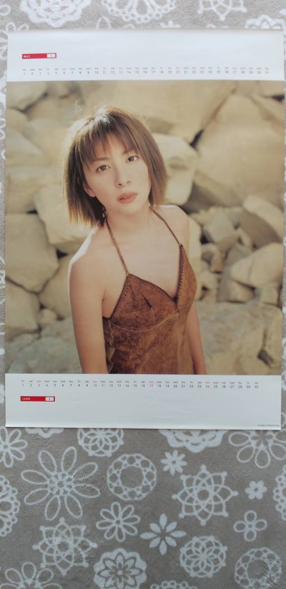 奥菜恵　2001年　カレンダー　B2 515mm×728mm　梱包資材代金を含めた金額です。_5、6月