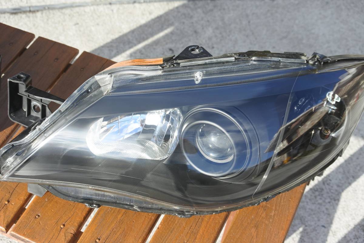 美品 スバル インプレッサ STI GRB HID インナー艶消しブラック＆艶有ブラック塗分けヘッドライト　限定品_画像6