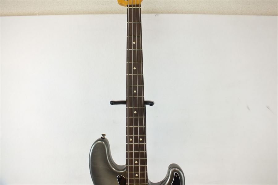 ■ Fender フェンダー AMERICAN PROFESSIONAL II PRECISION BASS ベース 中古 現状品 231102k6192_画像4