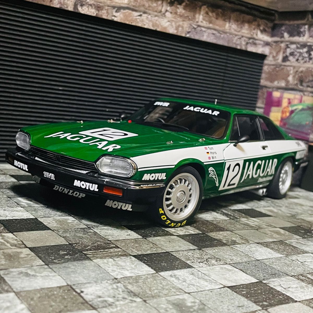 1/18 AUTOart TWS ジャガー XJ-S 1984 グループA|Yahoo!フリマ 1/18 AUTOart TWS ジャガー XJ-S 1984 グループA|Yahoo!フリマ