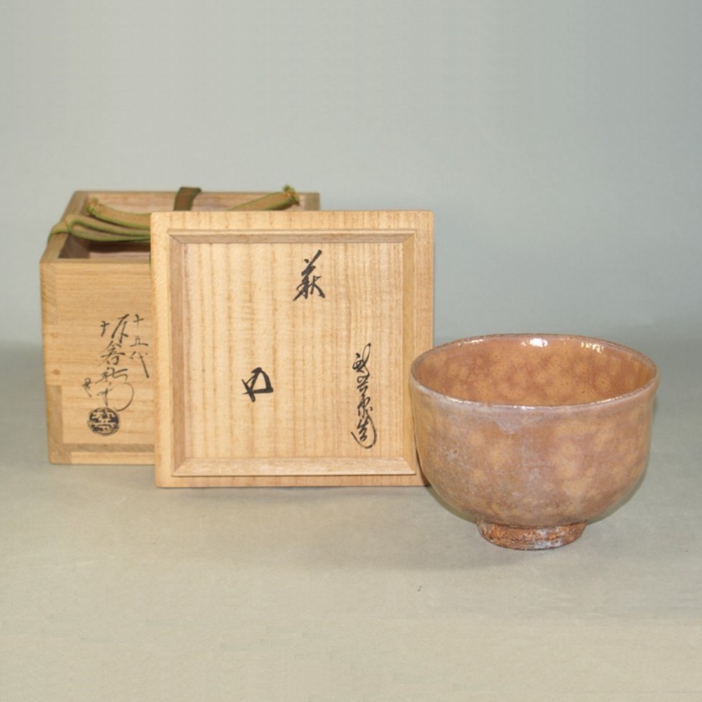 最安値挑戦!】 風炉先屏風 江戸間用 羽衣 紗張 木製 紙箱 茶道具 A-5