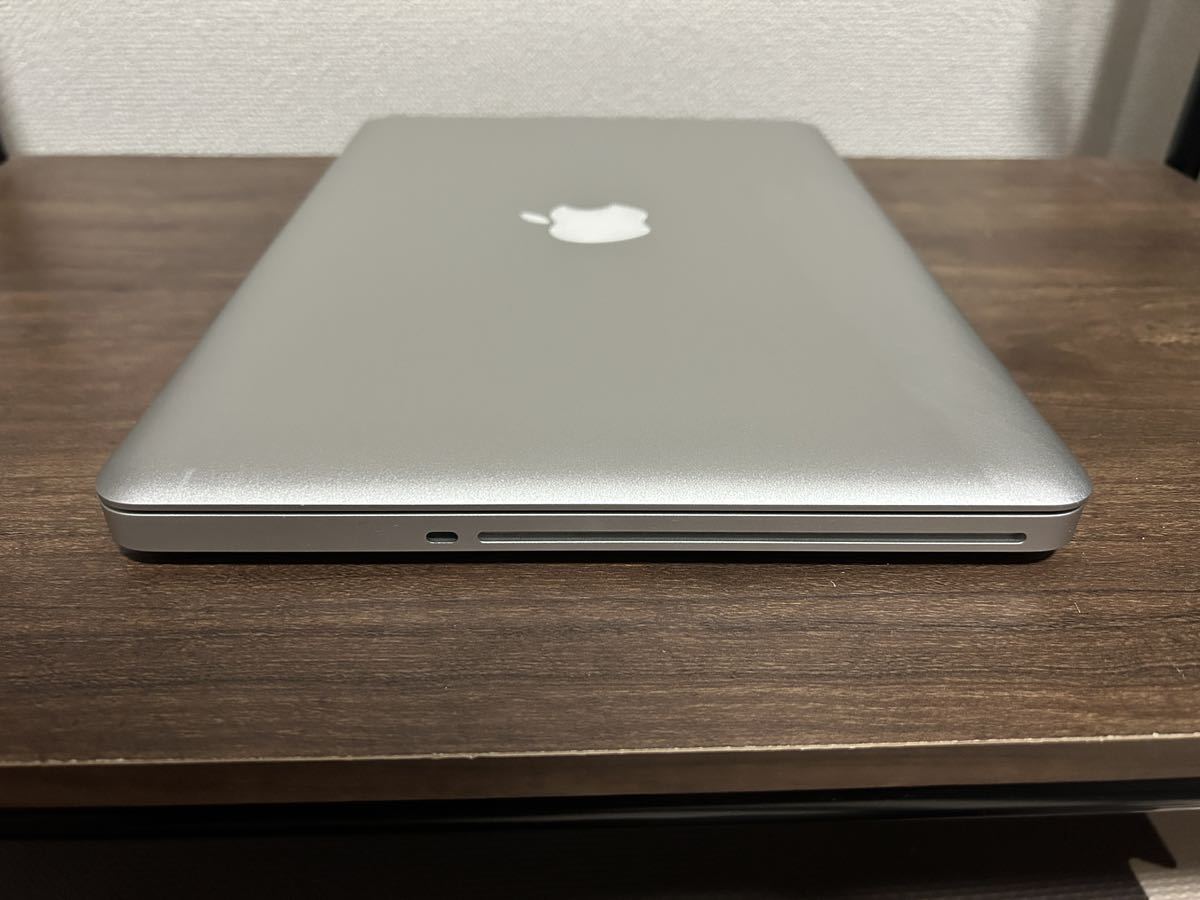 MacBook Pro Apple 2012 13インチ　光学式ディスクドライブ内蔵　動作確認済み_画像2