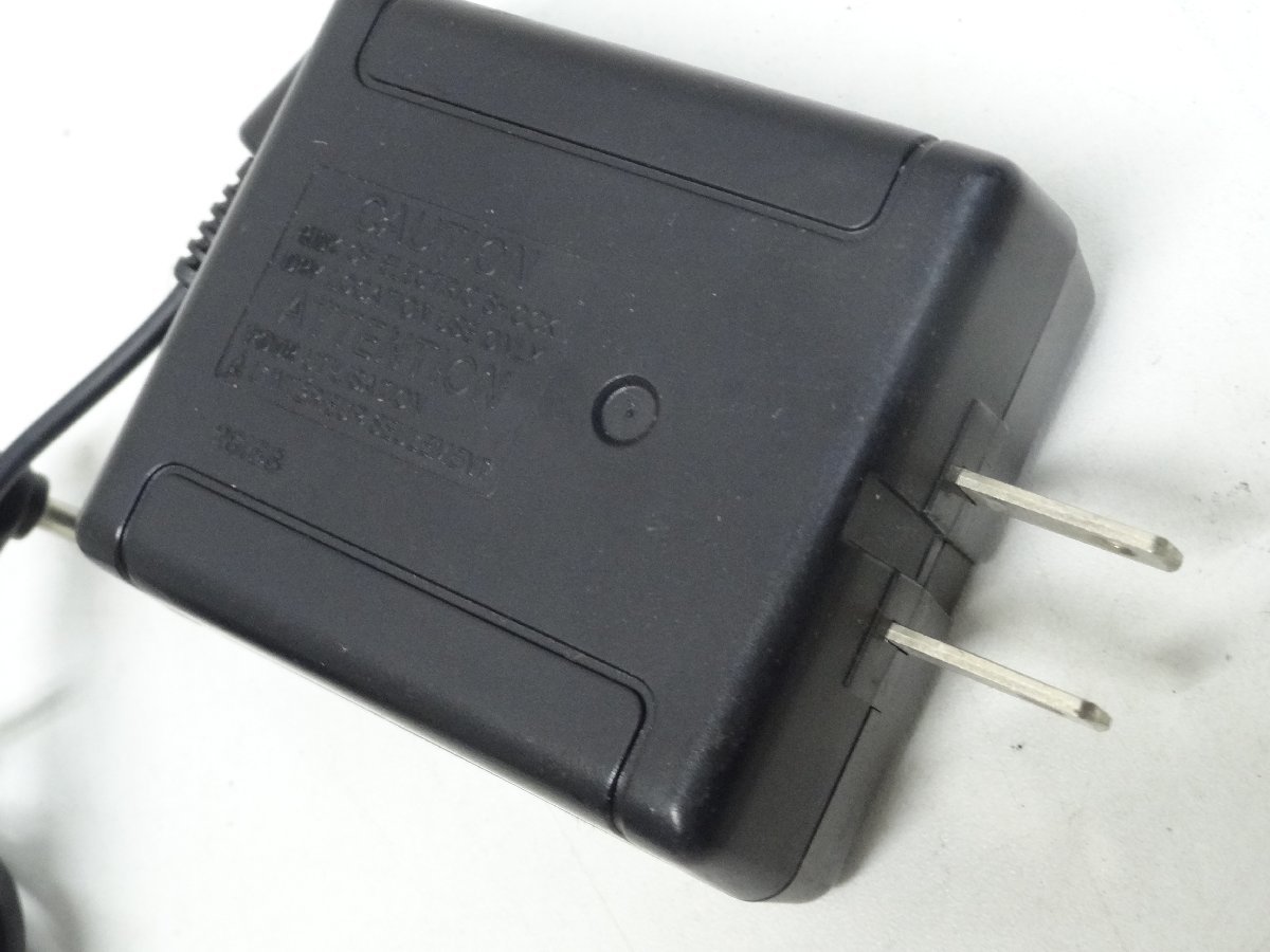 re#/Z.7231 Victor Victor original video camera AC adapter AP-V10 used 