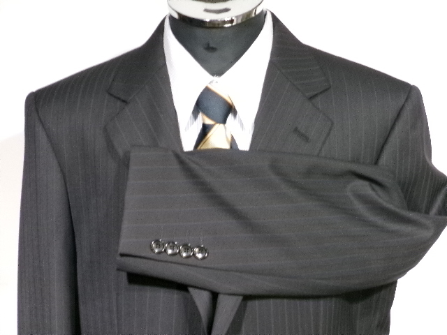 汎用性が高く、上品に着られる1着■メンズsuit/4486/総裏スーツ★AB4★BUSINESS スーツ/濃紺/ストライプ/パンツ家庭洗濯可能