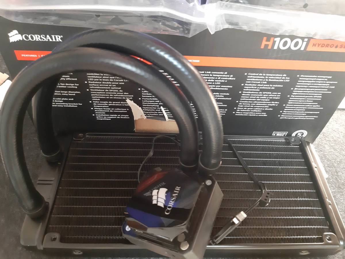 CORSAIR iCUE H100i_画像7