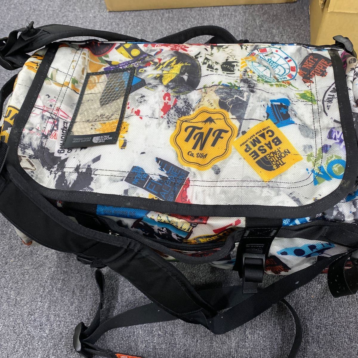 11216 THE NORTH FACE ザ ノースフェイス Base Camp Duffel ベースキャンプダッフル ボストンバッグ M/M マルチカラー ユニセックス現状品_画像2