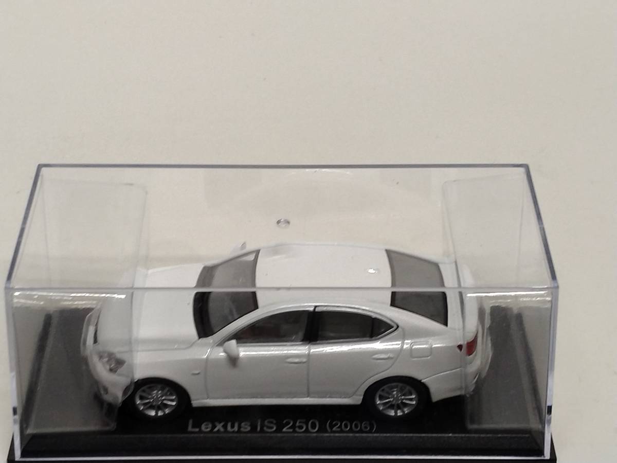 ○137 アシェット 書店販売 国産名車コレクション VOL.137 レクサス IS 250 Lexus IS 250 (2006) イクソ マガジン付_画像6