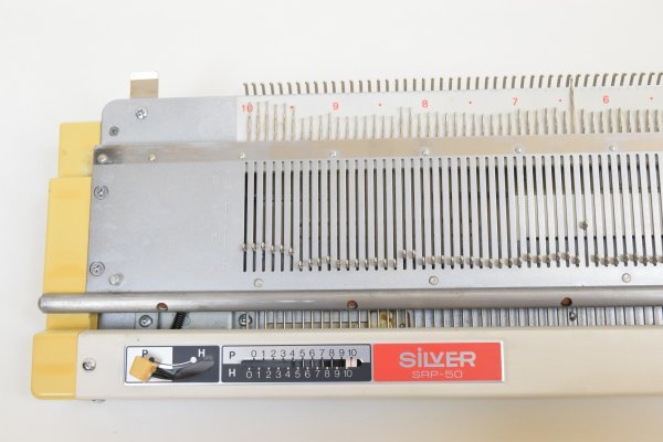 SILVER REED シルバーリード SRP-50 パイルリブニッター シルバー編機 編み機 編物 ハンドクラフト 手芸 精工 昭和 レトロ Ha-849M_画像4
