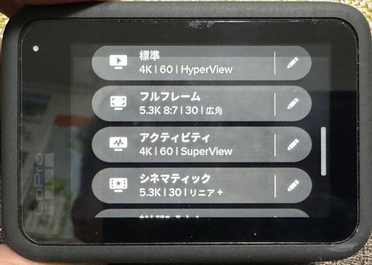 （使用回数少、三脚ネジ対応&64GB MicroSDカード付！）GoPro HERO BLACK 11 _画像6