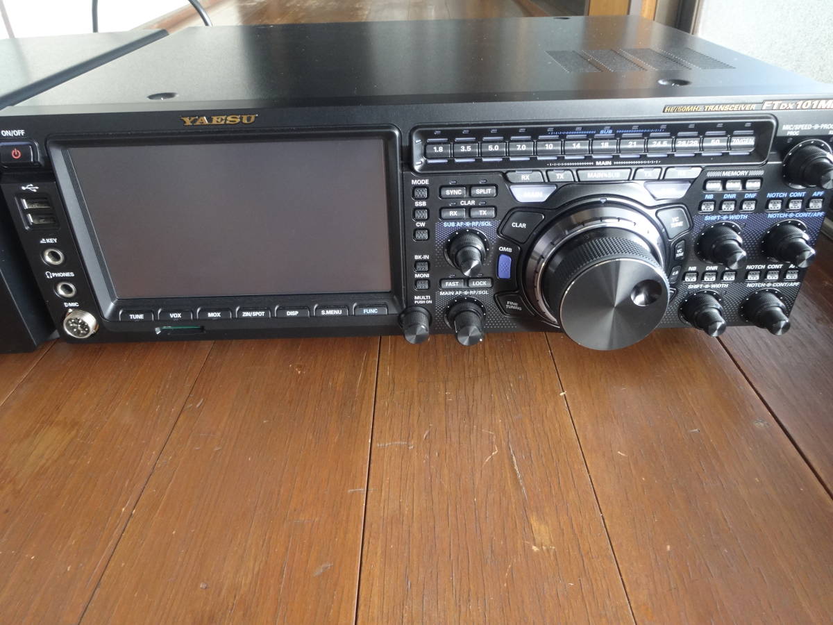 ★美品 YAESU FTDX101MP 全フィルター取付済み 200W★_画像2