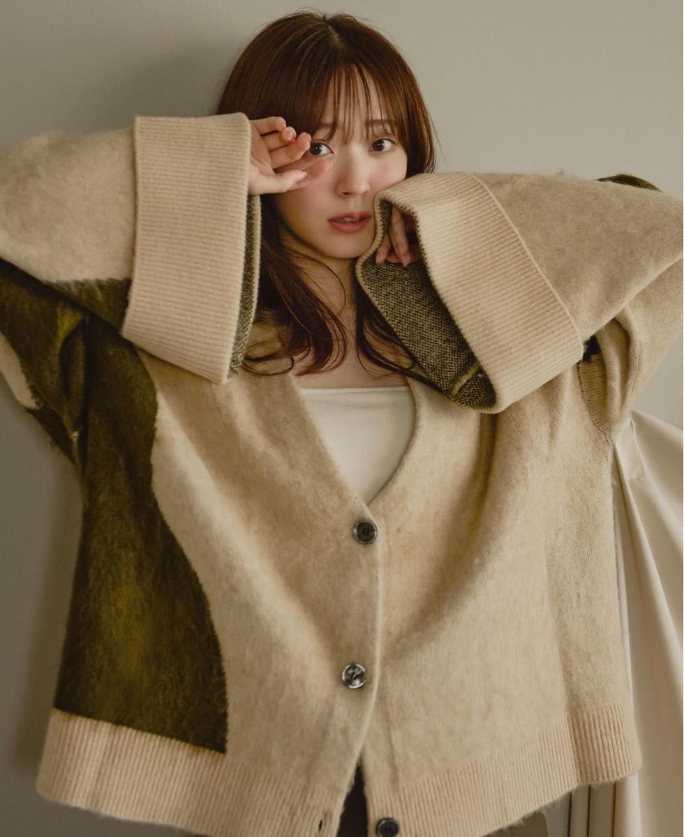 mideal mix color cardigan BEIGE ×GREEN