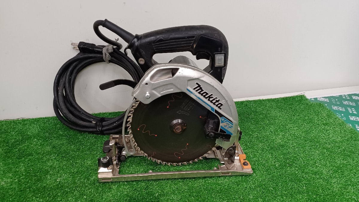 【中古品】makita 165mm電子マルノコ HS6302 電動工具/ITQ09ZTERNIQ