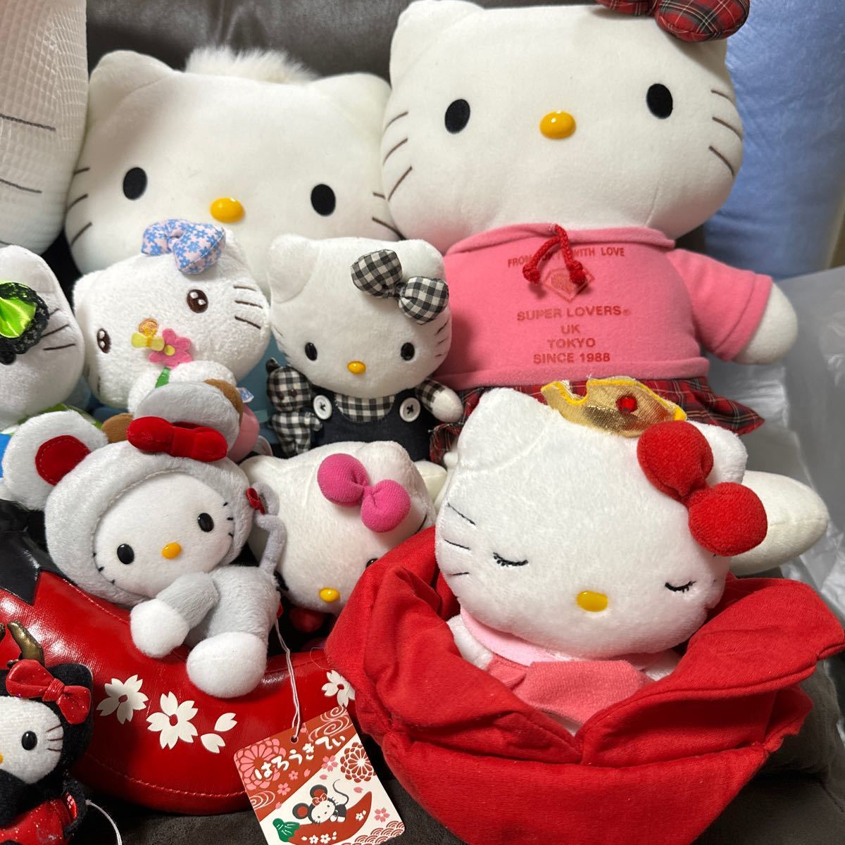 ハローキティ ぬいぐるみ15個セット Yahoo!オークション - ハローキティ ぬいぐるみ 15体 セット