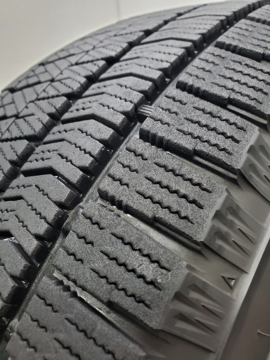 225/60R17 スタッドレス 冬タイヤ ブリヂストン VRX2 特価品 コスパ重視 送料無料 条件付き T2131_画像6