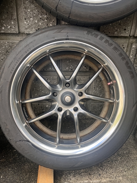 中古　ワークマイスター WORk 7.5jx17+48 PCD114.3 5H専用ナット付 タイヤは225/45R17 ４本 ステップワゴンで使用_画像5