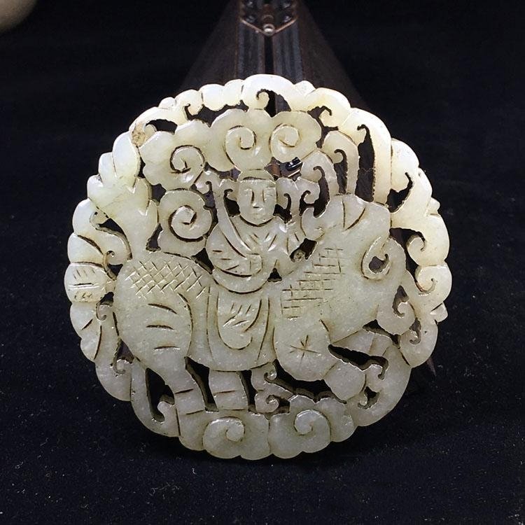 2022春の新作 和田玉 清時代 透かし彫り 賞玩 極細工 古美術品 旧蔵 神
