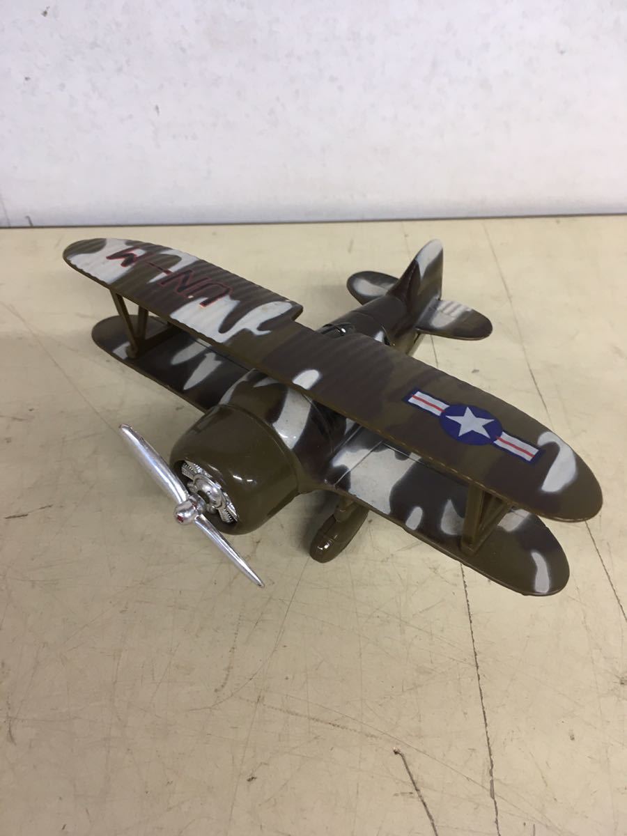 N vehicle 1] aircraft fighter (aircraft) airplane model final product toy toy minicar camouflage America army? military collection interior UN-M present condition 