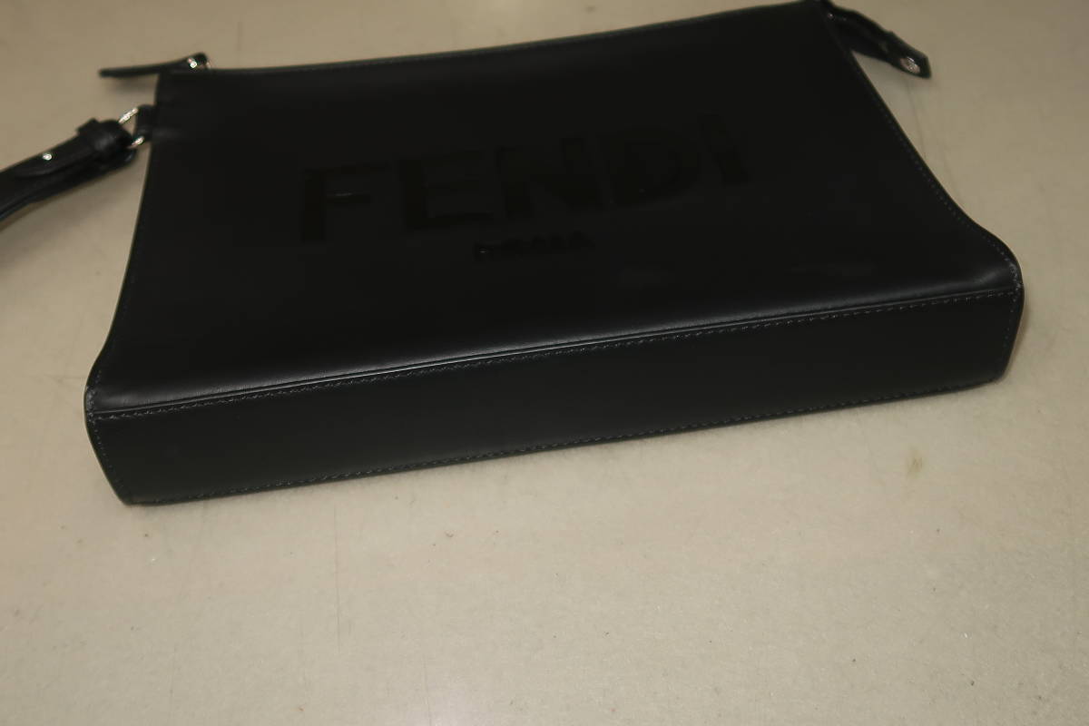 ▲▽FENDI フェンディ クラッチバッグ セカンドバッグ レザー△▼_画像2