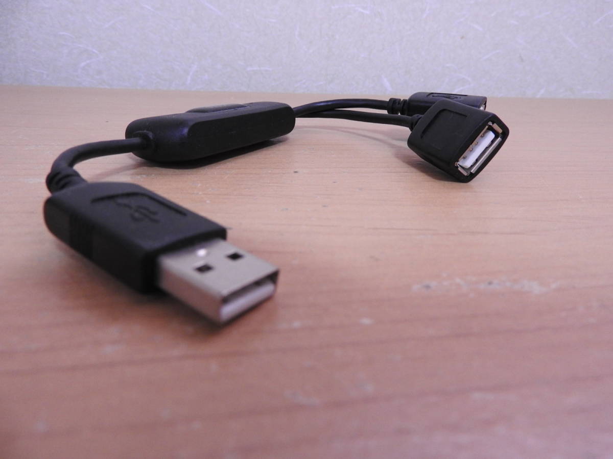 サンワサプライ SANWA SUPPLY 2ポート USB2.0 ハブ バスパワー ブラック USB-HUB228BK 動作品 中古_画像4