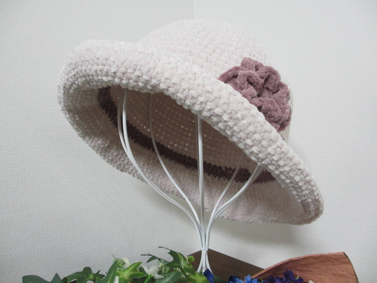 ハンドメイド帽子　ニット帽　お花モチーフ（大きめゆったりサイズ）_画像2