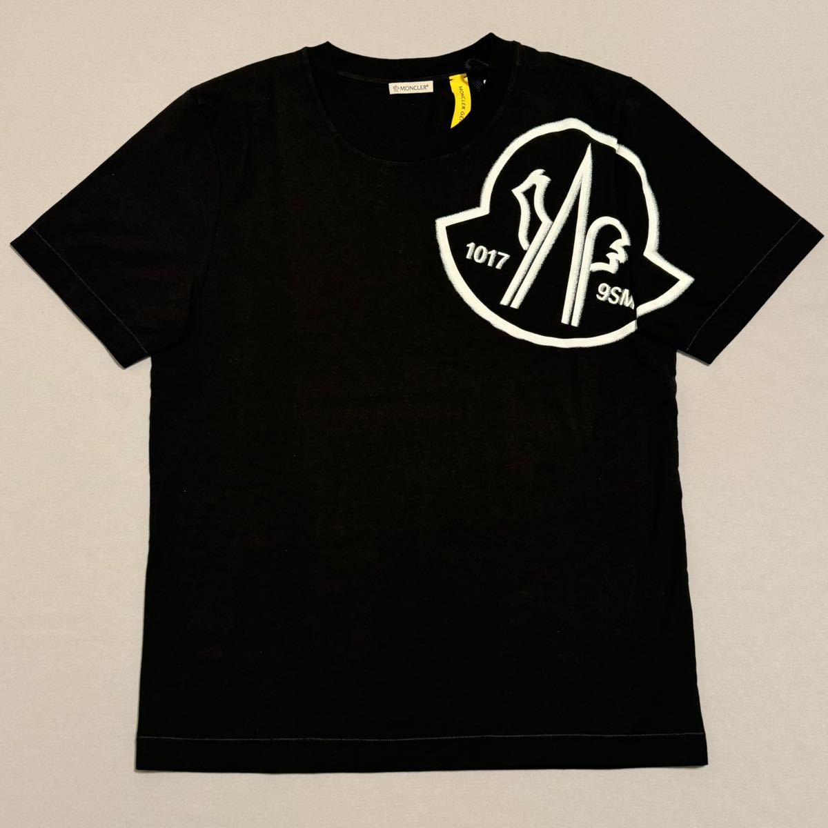 オープニング 大放出セール MONCLER ALYX モンクレール　アリクス Tシャツ 半袖　黒　新品半袖 ロゴ 文字、ロゴ