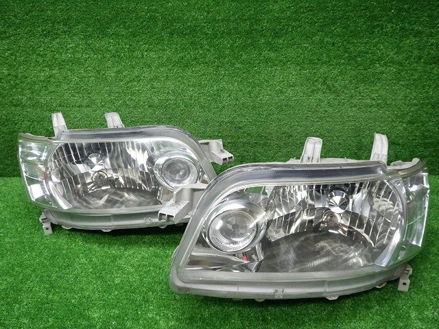 ダイハツ　M402S　M411S　COO　前期　ヘッドライト　左右　HID　100-51859　H1　231116023_画像1