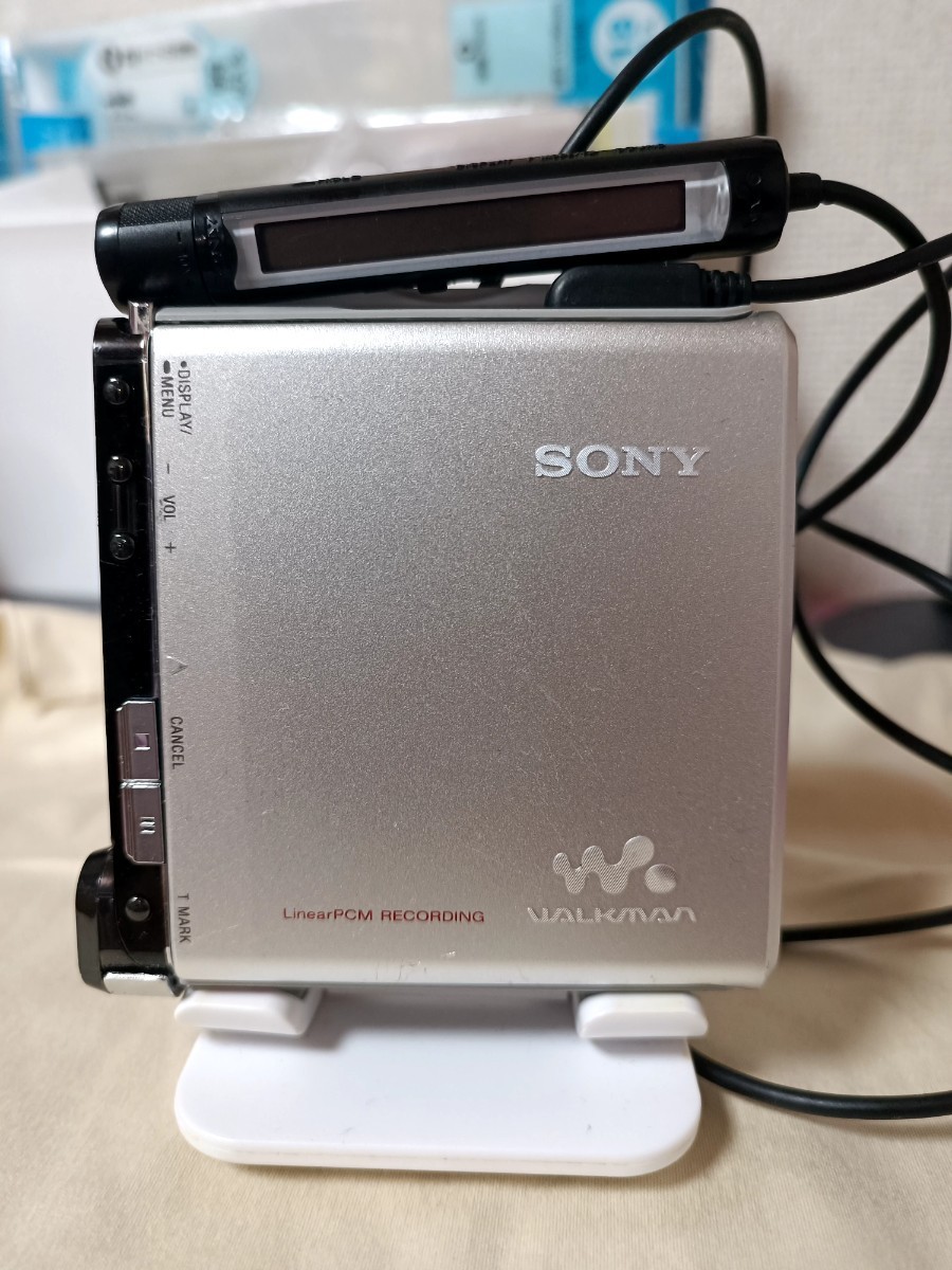 １円~ SONY Hi-MD WALKMAN MZ-RH1_画像1