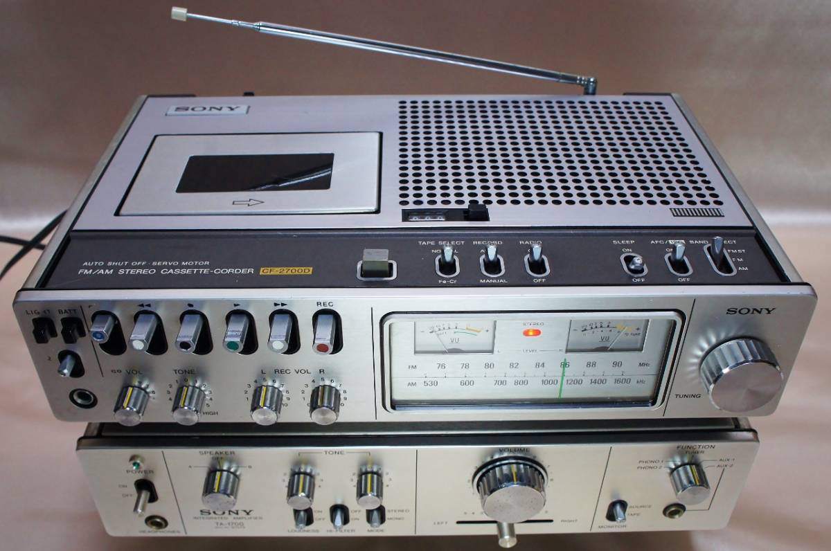 原文:☆希少なペア☆SONY☆ラジカセデンスケ☆CF-2700D&アンプTA1700☆カセットテープ☆ラジオ☆カセットデッキ☆ソニー☆