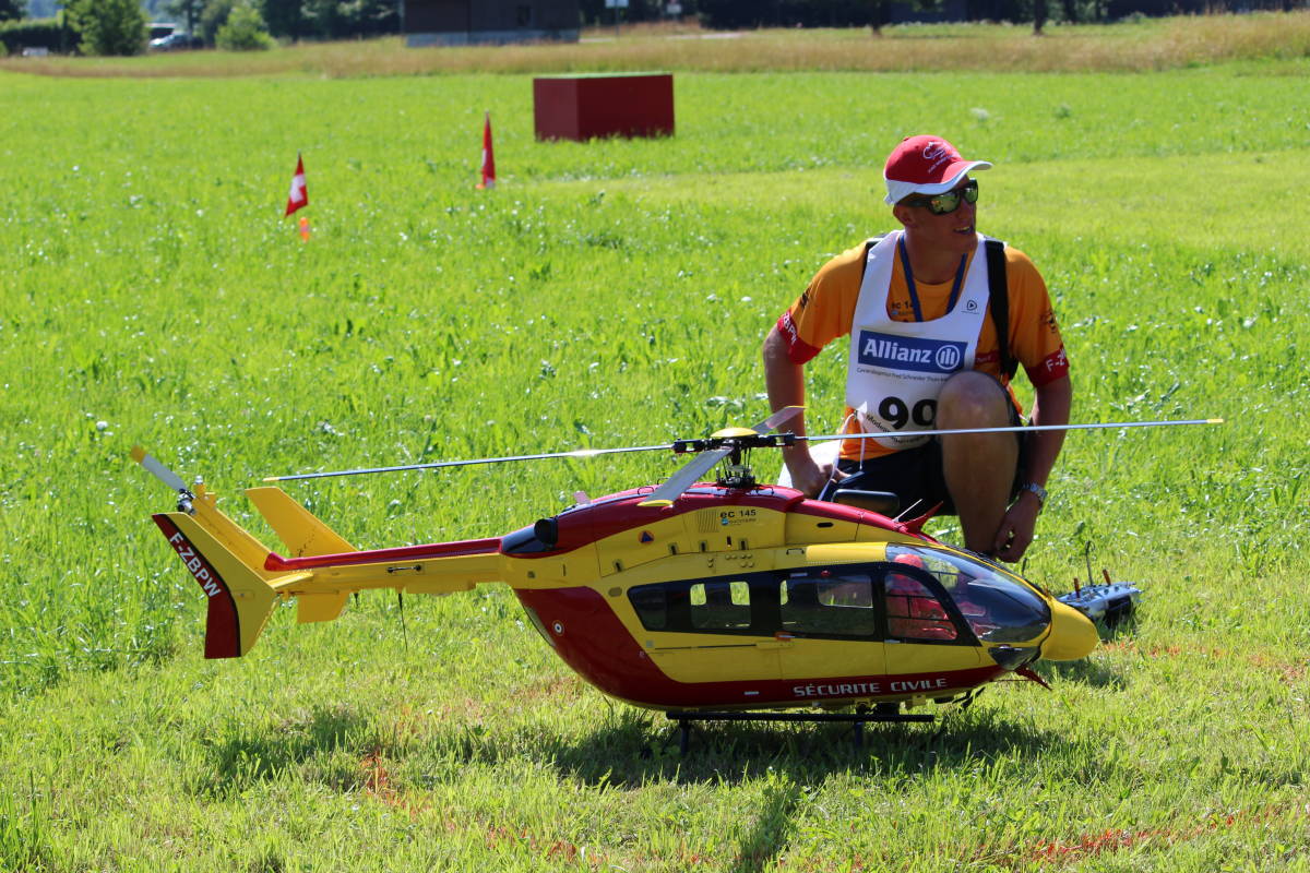 2018 fiscal year scale helicopter FAI international contest .( Blue-ray *DVD)