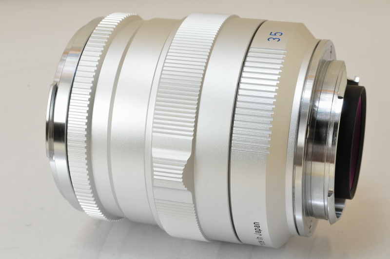 ★★新品同様 Carl Zeiss Distagon T* 35mm F/1.4 ZM Lens in Silver ♪♪#5651_画像5