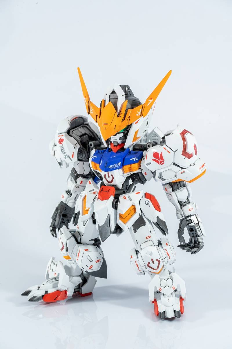 MGSD ASW-G-08 ガンダムバルバトス 塗装済み完成品_画像3